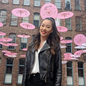 Meet your Posher, Lauren